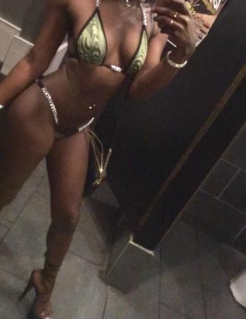 , 21  female escort, Monterey